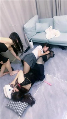 图片[12]_【北京嘟嘟】双母畜-奴下奴-对着鞋袜脚发骚【下】_绳缚吧