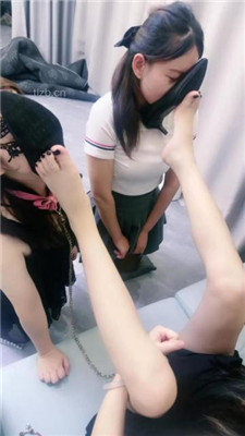 图片[19]_【北京嘟嘟】双母畜-奴下奴-对着鞋袜脚发骚【上】_绳缚吧