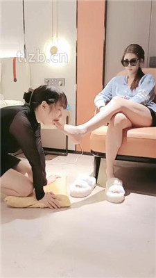 图片[2]_【言初】母畜-下跪品尝原味裸足_绳缚吧