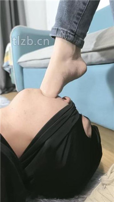 图片[8]_【稚主】狂抽耳光/虐乳/裸足插嘴_绳缚吧