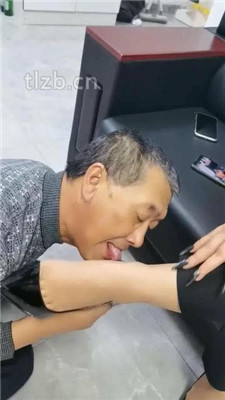 图片[6]_【冷御女王】重赏赐贱奴舔鞋底舔脚/浓痰吐满脸_绳缚吧