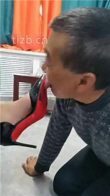 图片[7]_【冷御女王】重赏赐贱奴舔鞋底舔脚/浓痰吐满脸_绳缚吧