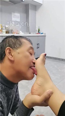 图片[13]_【冷御女王】重赏赐贱奴舔鞋底舔脚/浓痰吐满脸_绳缚吧