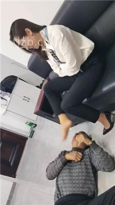 图片[14]_【冷御女王】重赏赐贱奴舔鞋底舔脚/浓痰吐满脸_绳缚吧