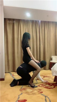 图片[5]_【蜜蜜骑士】高跟黑丝踩踏-骑马骑脖_绳缚吧