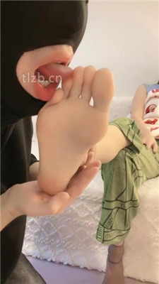 图片[8]_【苒溪】睡梦中偷舔主人的脚被教训_绳缚吧