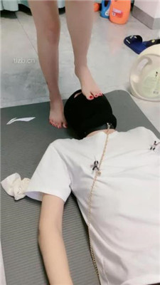 图片[11]_【汐月】双S-虐乳/人肉座椅/短靴踩狗头/闻白袜【双视角版】_绳缚吧