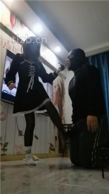 图片[16]_【奶御】黑丝高跟白袜辱圈养狗+第一视角辱【双部视频】_绳缚吧
