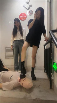 图片[7]_【狗哥】双S-白袜爱好者天堂-户外开发素人天花板_绳缚吧