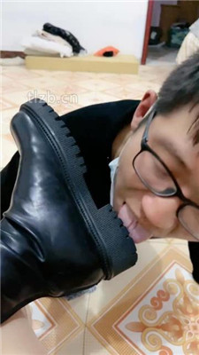 图片[20]_【小九】被抓奸现场-踩狗爪-衣架抽打/跪地求饶_绳缚吧