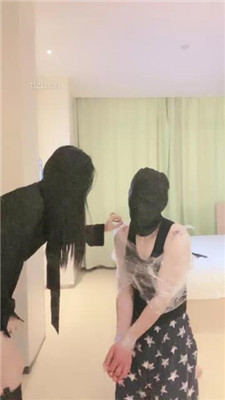 图片[2]_【清禾】保鲜膜窒息-鞭打踩踏耳光-人体烟灰缸_绳缚吧