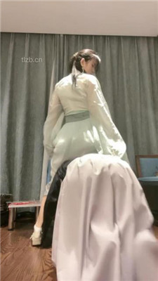 【漫漫】汉服女神-沉浸式踩踏辱_绳缚吧