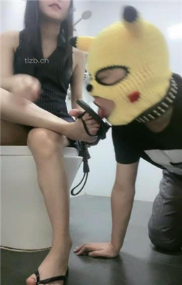 图片[6]_【漫漫】爬进来卫生巾侍奉主人_绳缚吧