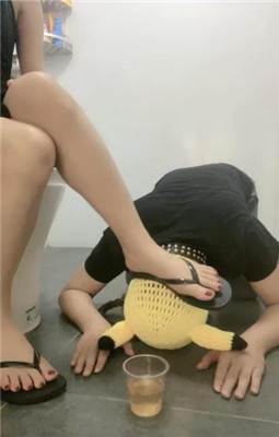 图片[17]_【漫漫】爬进来卫生巾侍奉主人_绳缚吧