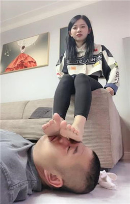图片[14]_【樱木花椒】Aj白袜开发死猪头-插嘴_绳缚吧