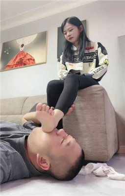 图片[16]_【樱木花椒】Aj白袜开发死猪头-插嘴_绳缚吧
