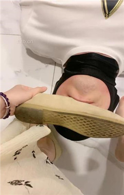 图片[11]_【甜味药丸】耳光专场-打肿狗脸好惨啊_绳缚吧