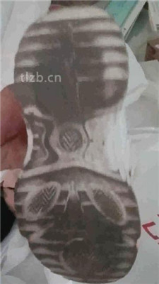 图片[9]_【玥悦】超脏泥巴脏长靴底踩狗_绳缚吧