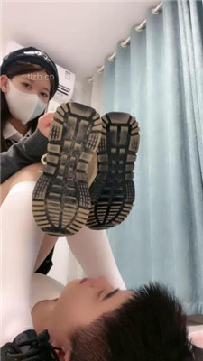 图片[3]-樱子大人】狗舌头擦鞋器-鞋耳光/踩狗爪/全体重踩踏/鞭打-绳艺资源网