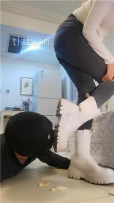 图片[12]-苒溪】脏短靴白袜全体重踩踏-脚下喂食双视角版】-绳艺资源网