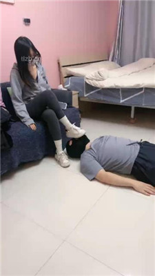 图片[5]-金桔小主】夜跑后小白鞋白袜踩虐暴打上】-绳艺资源网