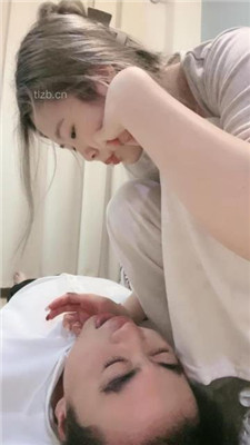 图片[6]-时颜】坐脸窒息/舔超脏小白鞋/裸足白袜辱-绳艺资源网