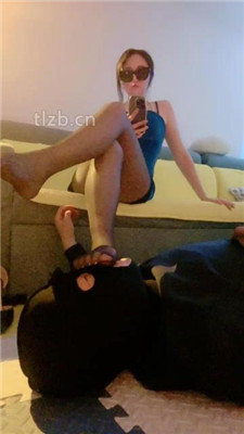 图片[10]-小妮】狗垫子养成记-高跟黑丝碾压踩/虐乳-绳艺资源网
