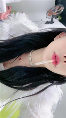 图片[3]-玥樾】吃饭不忘挑逗狗-绳艺资源网