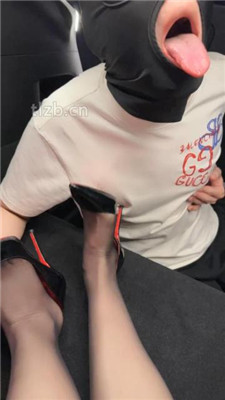 图片[3]-禾未】车内调-高跟虐乳/舔高跟黑丝美腿/插嘴-绳艺资源网