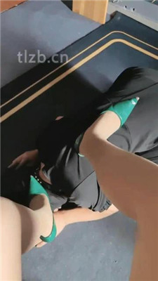 图片[17]-东营天香百合】高跟灰丝踩狗头/狗链拴狗/嘴叼鞋/虐乳-绳艺资源网