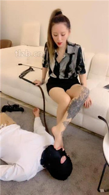 图片[13]-奈儿】原味脚深喉/狗链遛狗/高跟凉鞋踩虐-绳艺资源网