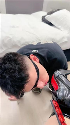 图片[9]-玥樾】长腿模特S-高跟肉丝诱惑踩虐-喝圣水-绳艺资源网