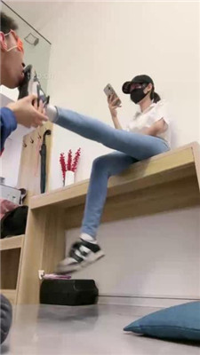 图片[13]-美娜格格】白短靴&AJ全体重踩地毯-绳艺资源网