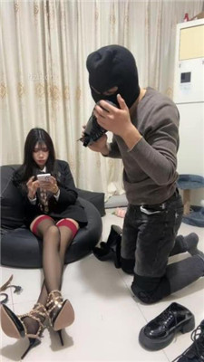 图片[3]-苏西】物化人体擦鞋器-绳艺资源网