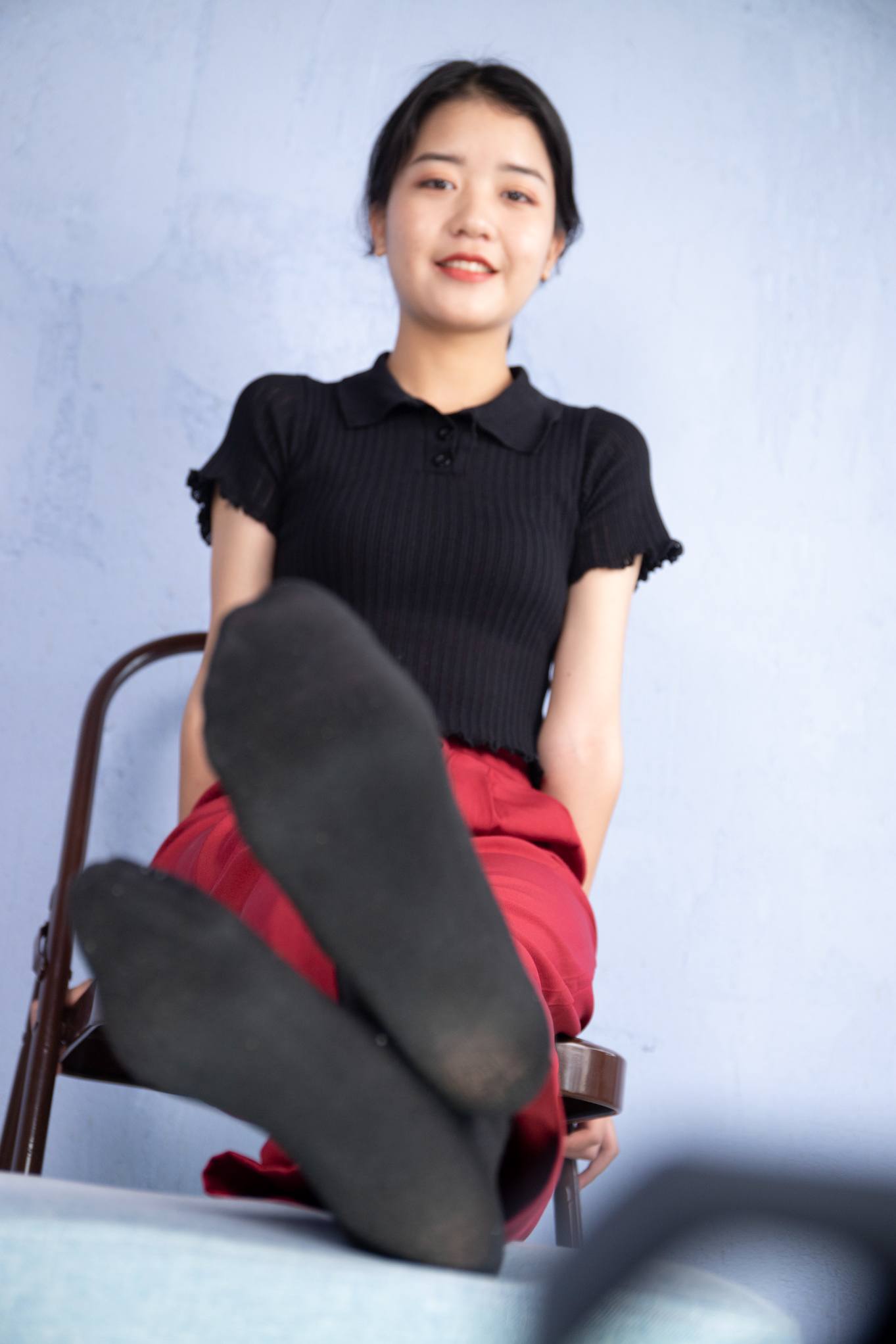 [南国足艺]13-气质美女小雨试镜，修长性感的美脚，脚型真漂亮，人美脚更美_绳缚吧