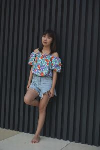 [Pary学生模拍]039小燕的37码美脚_绳缚吧
