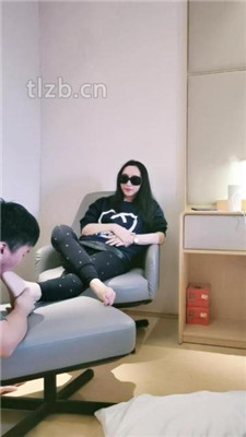 图片[15]_【羽神】跪舔超臭长靴白棉袜/吃脚皮臭脚踩脸_绳缚吧