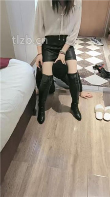 图片[10]_【心甜夫妻】跪镜子前羞辱/舔脏鞋/喝圣水/揪耳朵/转胯【完整版】_绳缚吧