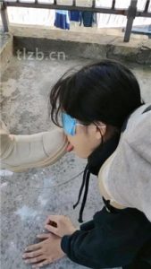 【爱可呀】学姐天台伺候校花和我_绳缚吧