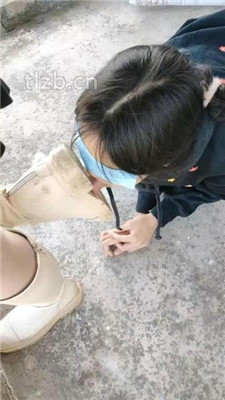 图片[3]_【爱可呀】学姐天台伺候校花和我_绳缚吧