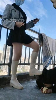 图片[5]_【爱可呀】学姐天台伺候校花和我_绳缚吧