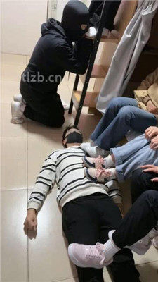 图片[15]_【尤物大大】女生寝室4主VS双奴带新人学妹入圈调_绳缚吧
