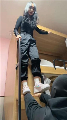 图片[19]_【尤物大大】女生寝室4主VS双奴带新人学妹入圈调_绳缚吧
