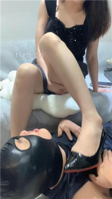 图片[19]_【小麦】胶带封嘴-长靴高跟踩虐-骑马-虐乳_绳缚吧