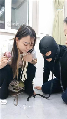 图片[3]_【豆宝】双S-超臭白袜裸足气味辱_绳缚吧