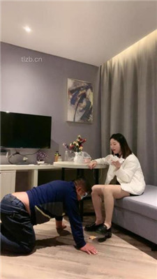 图片[5]-小雅老师】强制吸香水/喝圣水/舔脏鞋底/踹狗头/耳光-绳艺资源网