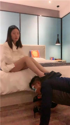 图片[10]-小雅老师】强制吸香水/喝圣水/舔脏鞋底/踹狗头/耳光-绳艺资源网