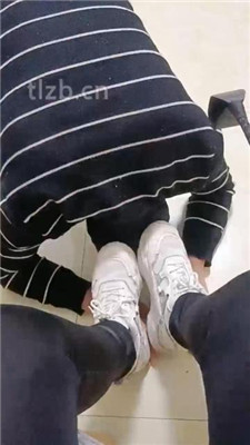 图片[11]-广东迪迪】双S-脏运动鞋踩虐舔/垃圾桶套头双视角版】-绳艺资源网