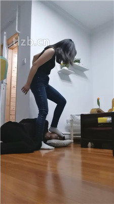 图片[14]-奶御】耳光抽/转胯爬行/长靴提档/白袜踩狗头-绳艺资源网