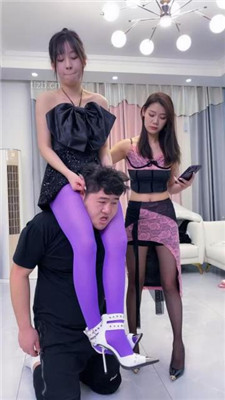 图片[13]-麋鹿银儿】双S-紫丝袜诱惑/骑马爬行/藤条抽/踩踏/揪耳朵插嘴-绳艺资源网